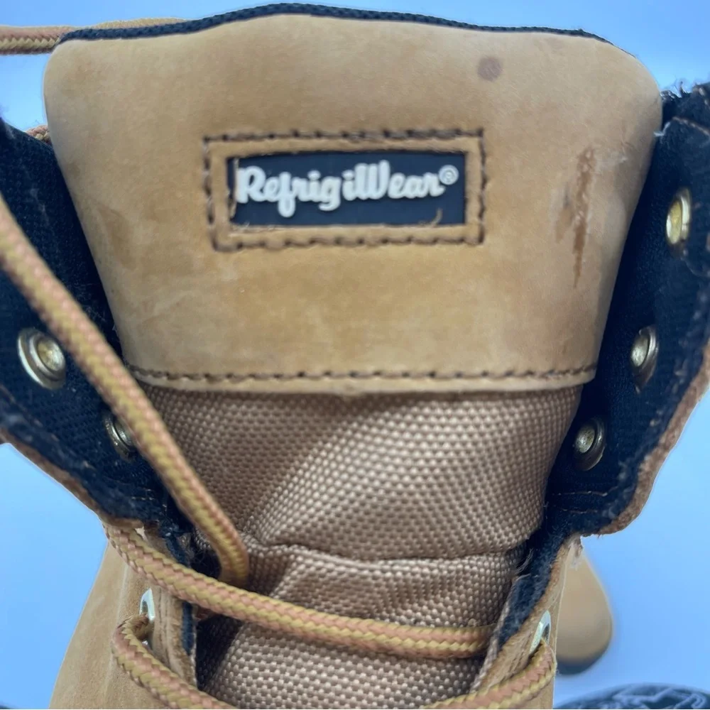 RefrigiWear, Mens, boots. Size 9.5 M good condition, Preowned waterproof